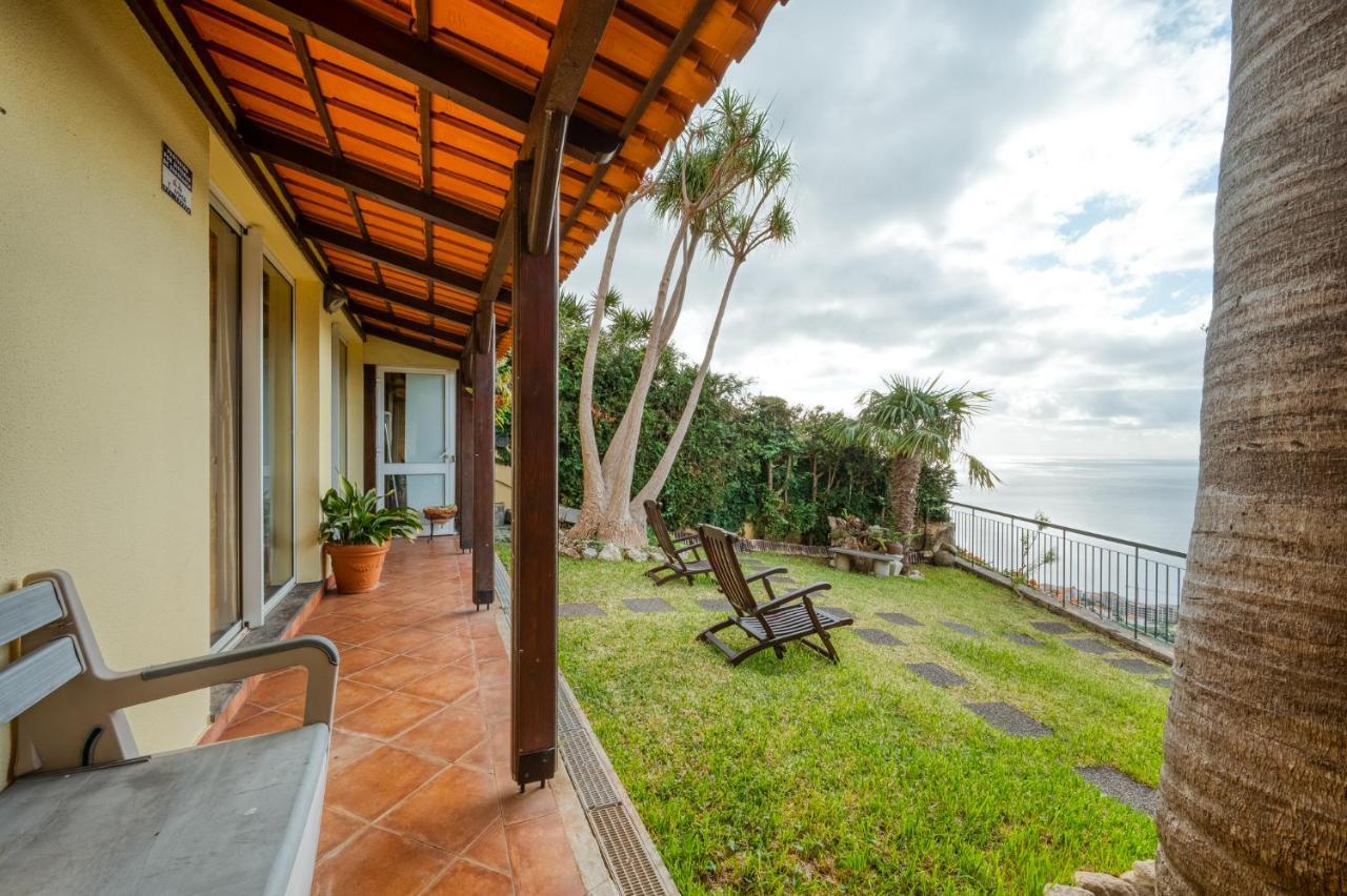 Palm Tree House By Amazing Madeira Villa Câmara de Lobos Exterior photo